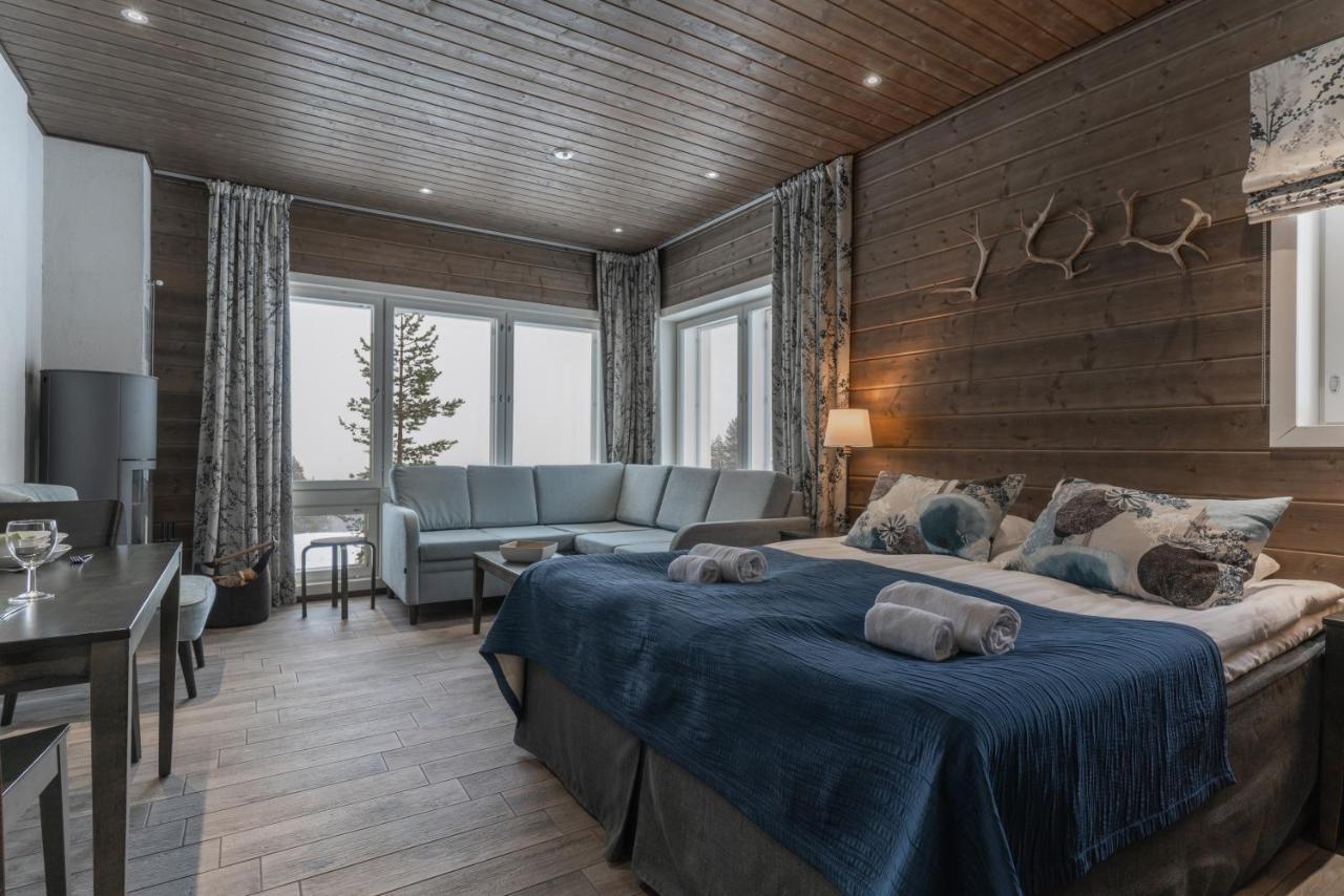 Ski-Inn Pyhaelinna Pyhätunturi Exteriör bild