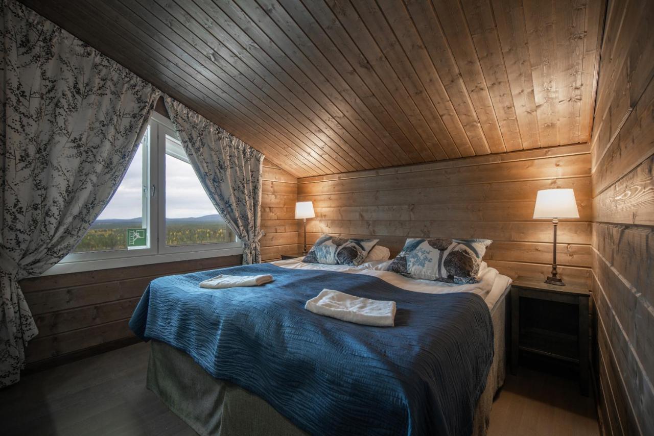 Ski-Inn Pyhaelinna Pyhätunturi Exteriör bild