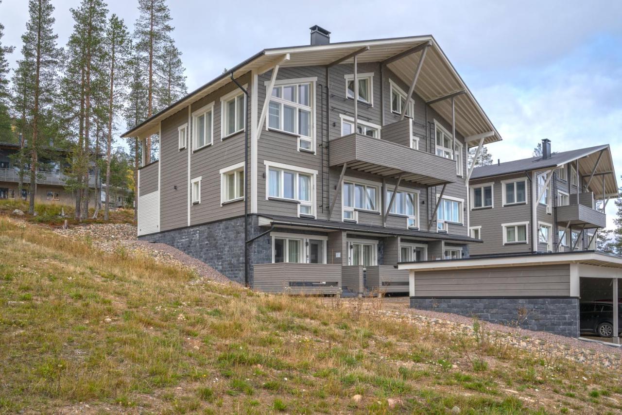 Ski-Inn Pyhaelinna Pyhätunturi Exteriör bild